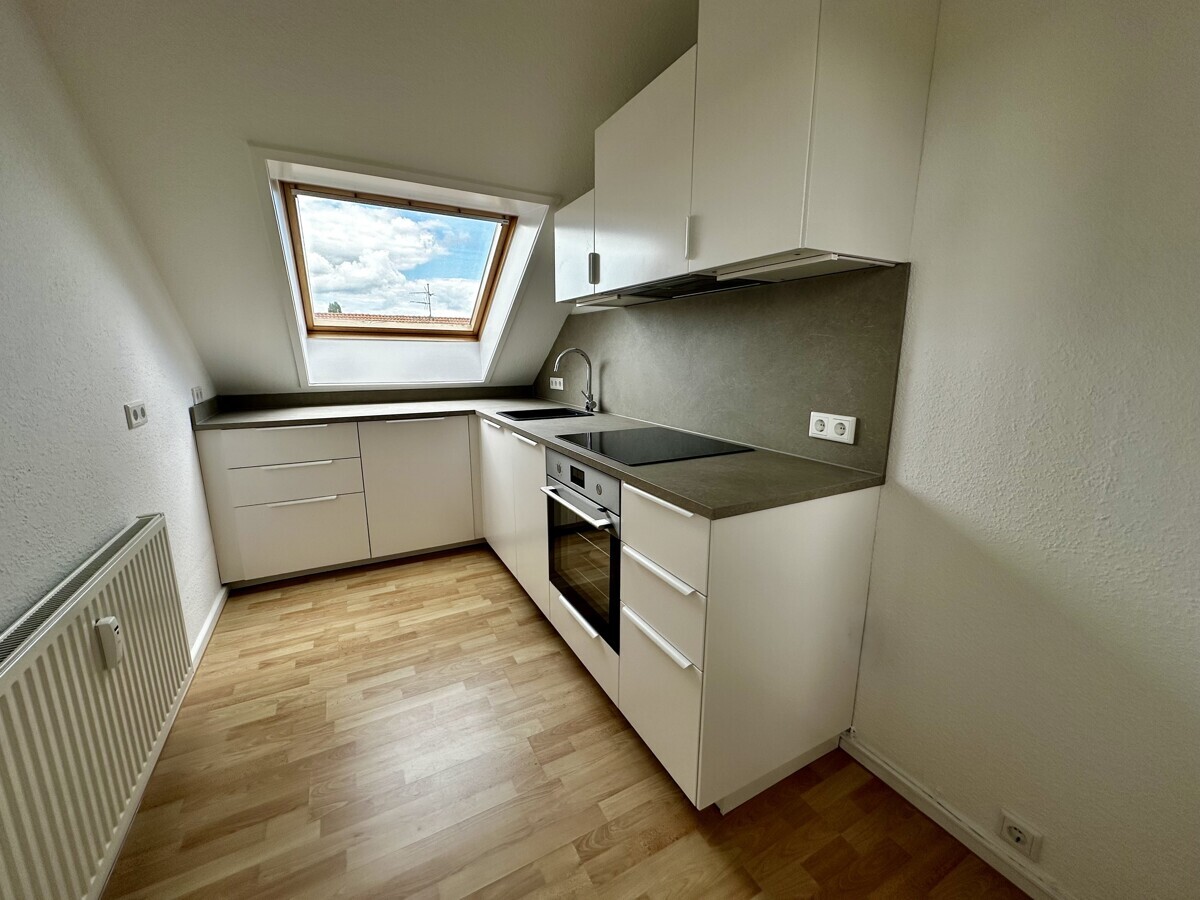 Schwachhausen umfangreich modernisierte 2,5 Zi. DG-Whg. m. Dachterrasse und Kamin, EBK und Bad neu - Photo 5