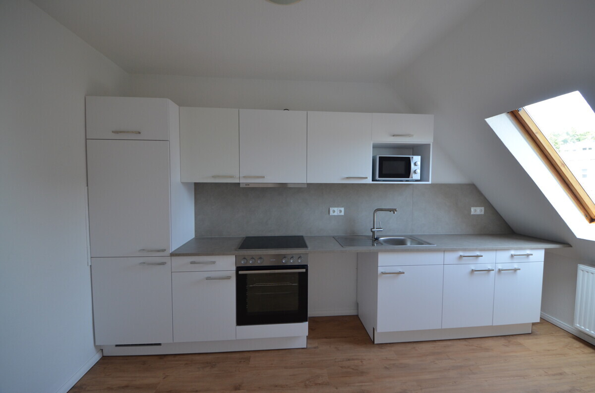 Gemütliche und helle 2 Zimmer DG- Wohnung in Altbremer Haus in Schwachhausen - Photo 1