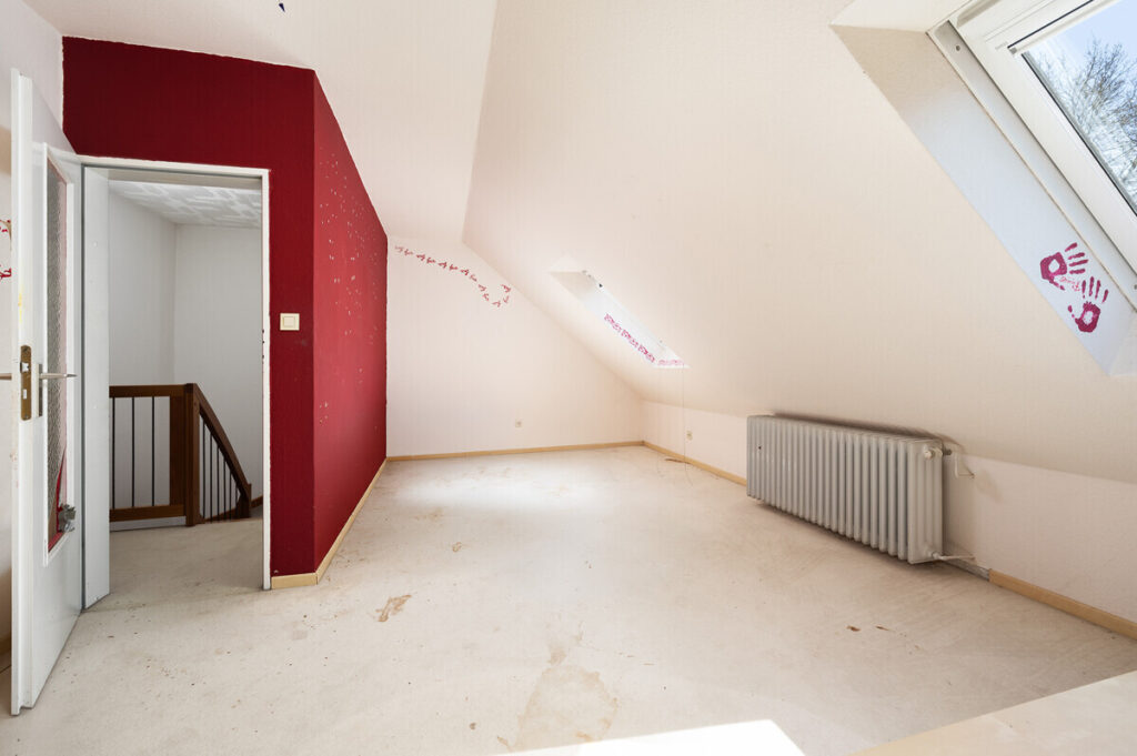 Arsten-Großzügiges Reihenmittelhaus mit 5 Zimmern, Garten und Garage