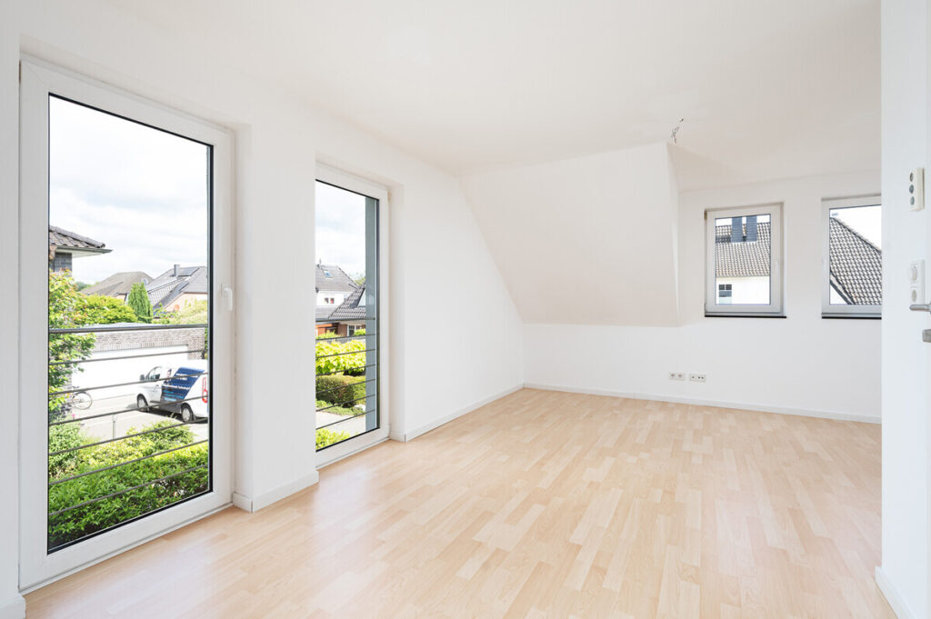 Horn: Junges Einfamilienhaus mit viel Platz und Süd-West-Garten in familienfreundlicher Lage