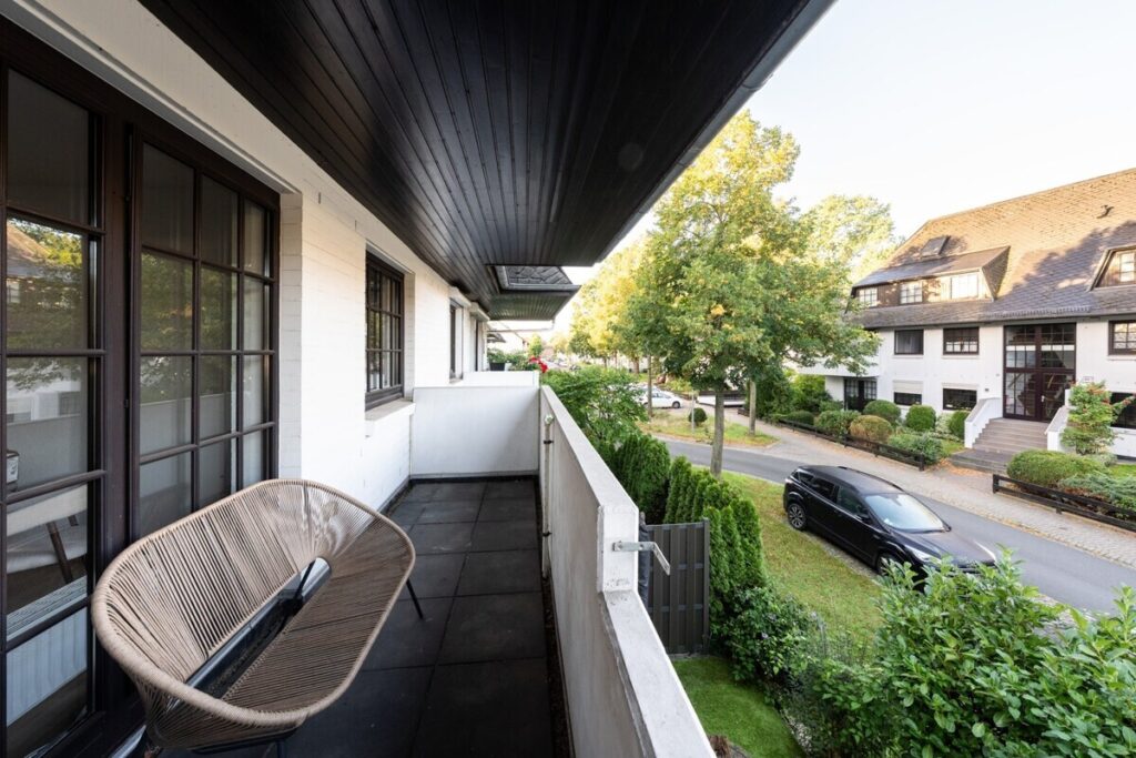 Sebaldsbrück: renditestarke Kapitalanlage mit Carport in Mercedes-Nähe