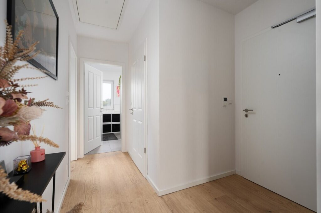 Weyhe: Junge Penthouse-Wohnung mit Dachterrasse zur Kapitalanlage