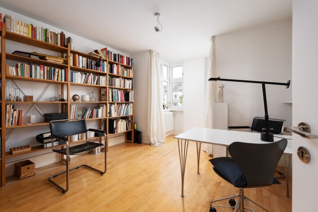 Erstklassige Lage - Panorama Weserblick / Ostertor: Atmosphärische 3 Zimmer Eigentumswohnung